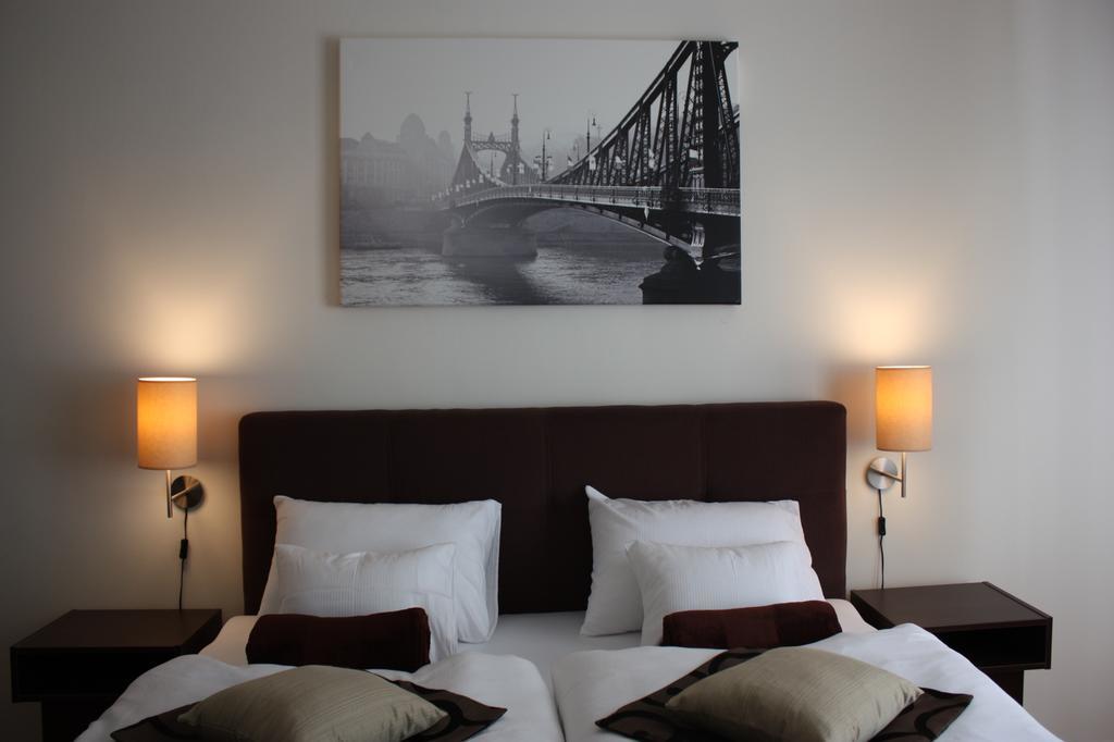 Opus Prime Apartment Budapesta Exterior foto